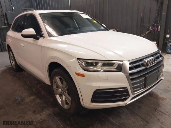 2018 Audi Q5 Premium Plus with VIN WA1BNAFY8J2053400, listed as a IAAI auction lot 41776252 with 104,140 mi miles. Bid and sale history available at carsss.com. Image 1.