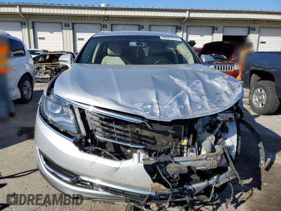 2017 Lincoln MKX Premiere with VIN 2LMPJ6JR8HBL40292, listed as a Copart auction lot 84525174 with 80,340 mi miles and Salvage Title. Bid and sale history available at carsss.com. Image 5.