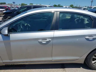 2017 Hyundai Sonata 2.4L with VIN 5NPE24AF2HH443209, listed as a IAAI auction lot 42190884 with 174,678 mi miles and . Bid and sale history available at carsss.com. Image 15.