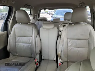 2015 Toyota Sienna XLE with VIN 5TDYK3DC7FS557268, listed as a Copart auction lot 55536475 with 80,791 mi miles and Clean title. Bid and sale history available at DreamBid. Image 10.