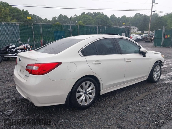 2015 Subaru Legacy z VIN 4S3BNBH66F3034689, wystawiony jako IAAI lot #39879231 z przebiegiem 147 033 mil mil oraz . Historia ofert i sprzedaży dostępna na DreamBid. Obrazek 4.
