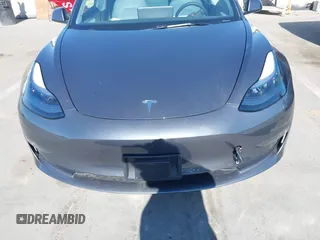 2023 Tesla Model 3 Long Range z VIN 5YJ3E1EB7PF704061, wystawiony jako IAAI lot #42079045 z przebiegiem 4 012 mil mil oraz . Historia ofert i sprzedaży dostępna na DreamBid. Obrazek 12.
