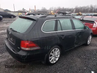 2014 Volkswagen Jetta SportWagen TDI w/Sunroof with VIN 3VWML7AJ0EM624228, listed as a Copart auction lot 85247504 with 62,692 mi miles and Clean Title. Bid and sale history available at carsss.com. Image 3.