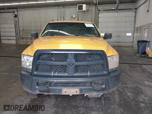 2017 Ram 2500 Tradesman z VIN 3C6TR5CT0HG711590, wystawiony jako IAAI lot #42516927 z przebiegiem 55 073 mil mil oraz . Historia ofert i sprzedaży dostępna na DreamBid. Obrazek 13.