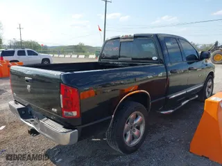 2005 Dodge Ram 1500 SLT with VIN 1D7HA18D45S281797, listed as a IAAI auction lot 42039050 with 208,245 mi miles. Bid and sale history available at carsss.com. Image 4.