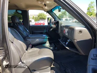 2006 GMC Sierra 1500 SLT with VIN 2GTEK13T261243348, listed as a IAAI auction lot 42210751 with 241,547 mi miles and . Bid and sale history available at carsss.com. Image 5.