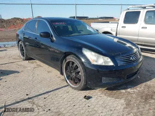 2009 Infiniti G37 Sedan Journey with VIN JNKCV61E79M301137, listed as a IAAI auction lot 41862961 with 193,627 mi miles. Bid and sale history available at carsss.com. Image 1.