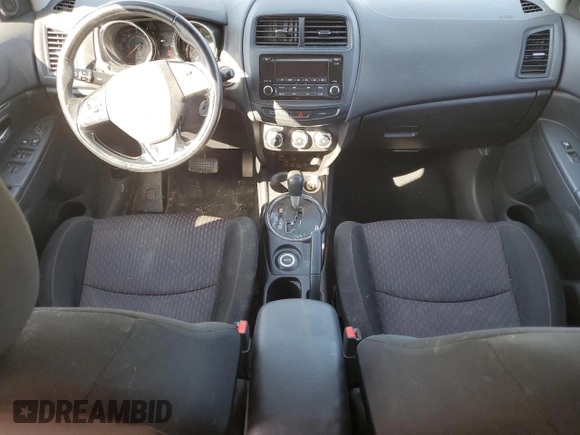 2017 Mitsubishi Outlander ES with VIN JA4AR3AU0HZ003611, listed as a Copart auction lot 86132294 with 147,579 mi miles and Salvage title. Bid and sale history available at DreamBid. Image 8.