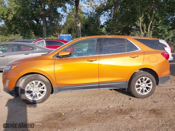 2018 Chevrolet Equinox LT with VIN 2GNAXSEVXJ6170804, listed as a IAAI auction lot 40216324 with 94,496 mi miles. Bid and sale history available at carsss.com. Image 14.