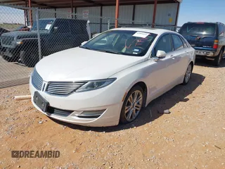 2016 Lincoln MKZ z VIN 3LN6L2GK1GR604523, wystawiony jako IAAI lot #42005012 z przebiegiem 215 285 mil mil oraz . Historia ofert i sprzedaży dostępna na DreamBid. Obrazek 2.