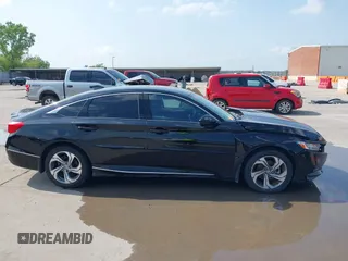 2018 Honda Accord EX-L z VIN 1HGCV1F50JA037148, wystawiony jako IAAI lot #42107201 z przebiegiem 88 395 mil mil oraz . Historia ofert i sprzedaży dostępna na DreamBid. Obrazek 13.
