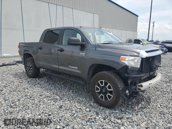 2015 Toyota Tundra SR5 z VIN 5TFDY5F18FX454892, wystawiony jako Copart lot #55464525 z przebiegiem 117 749 mil mil oraz Szkoda całkowita • Salvage title. Historia ofert i sprzedaży dostępna na DreamBid. Obrazek 4.
