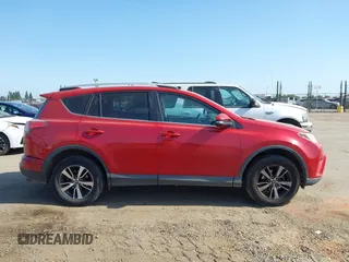 2016 Toyota RAV4 XLE z VIN 2T3RFREV2GW518664, wystawiony jako IAAI lot #42499525 z przebiegiem 226 076 mil mil oraz . Historia ofert i sprzedaży dostępna na DreamBid. Obrazek 13.