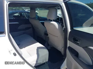 2016 Toyota Highlander LE Plus z VIN 5TDZKRFH4GS127117, wystawiony jako IAAI lot #42054767 z przebiegiem 167 253 mil mil oraz . Historia ofert i sprzedaży dostępna na DreamBid. Obrazek 8.