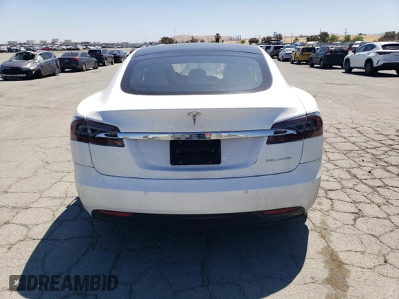 2019 Tesla Model S 75D с VIN 5YJSA1E26KF311667, выставлен на аукционе Copart как лот 56960275 с пробегом 108 495 миль миль и Списание • Salvage title. История ставок и продаж доступна на DreamBid. Изображение 6.
