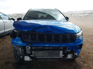 2023 Jeep Compass Latitude with VIN 3C4NJDBN7PT513648, listed as a IAAI auction lot 41711097 with 8,580 mi miles and . Bid and sale history available at DreamBid. Image 13.