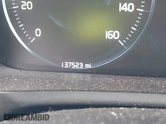 2018 Volvo XC90 Inscription with VIN YV4A22PL1J1320222, listed as a IAAI auction lot 41002251 with 137,523 mi miles. Bid and sale history available at carsss.com. Image 15.