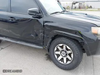 2017 Toyota 4Runner SR5 with VIN JTEBU5JR0H5466187, listed as a IAAI auction lot 41678607 with 137,864 mi miles. Bid and sale history available at carsss.com. Image 6.