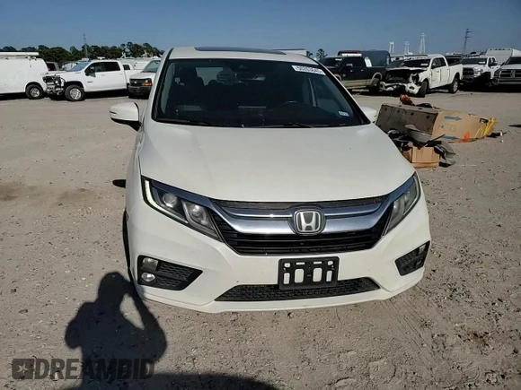 2018 Honda Odyssey EX-L with VIN 5FNRL6H72JB005268, listed as a Copart auction lot 50263645 with 136,036 mi miles and Salvage Title. Bid and sale history available at carsss.com. Image 12.