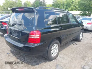 2003 Toyota Highlander z VIN JTEGF21A430113160, wystawiony jako IAAI lot #42224456 z przebiegiem 237 175 mil mil oraz . Historia ofert i sprzedaży dostępna na DreamBid. Obrazek 4.