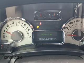 2010 Ford Expedition Limited z VIN 1FMJU2A52AEA76138, wystawiony jako Copart lot #54794895 z przebiegiem 162 220 mil mil oraz Szkoda całkowita • Salvage title. Historia ofert i sprzedaży dostępna na DreamBid. Obrazek 9.