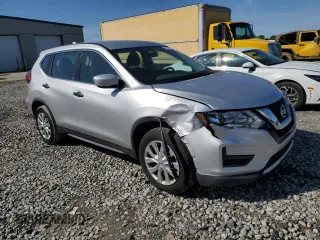 2017 Nissan Rogue SV with VIN KNMAT2MT8HP567507, listed as a Copart auction lot 56337565 with 194,056 mi miles and Salvage title. Bid and sale history available at DreamBid. Image 4.