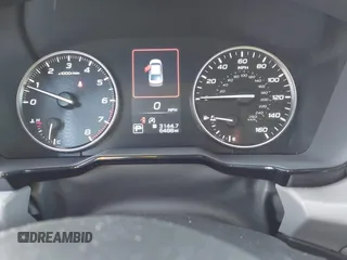 2025 Subaru Legacy Premium z VIN 4S3BWAD65S3018054, wystawiony jako IAAI lot #42728296 z przebiegiem 6 488 mil mil oraz . Historia ofert i sprzedaży dostępna na DreamBid. Obrazek 7.