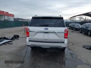 2019 Ford Expedition XLT with VIN 1FMJU1JT9KEA80164, listed as a IAAI auction lot 41907871 with 28,407 mi miles. Bid and sale history available at carsss.com. Image 17.