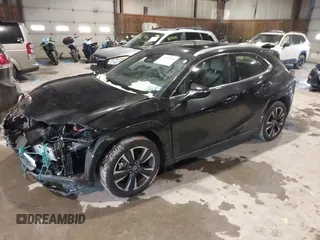 2025 Lexus UX with VIN JTHUCJDH8S2003698, listed as a IAAI auction lot 41368424 with 1,111 mi miles. Bid and sale history available at carsss.com. Image 20.