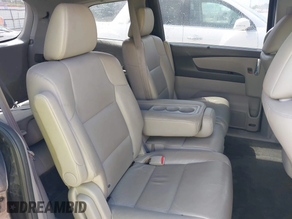2014 Honda Odyssey EX-L with VIN 5FNRL5H69EB075115, listed as a IAAI auction lot 42046386 with 200,340 mi miles and . Bid and sale history available at carsss.com. Image 8.