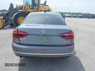 2019 Volkswagen Passat 2.0T Wolfsburg Edition with VIN 1VWLA7A35KC011084, listed as a IAAI auction lot 40385111 with 81,119 mi miles. Bid and sale history available at carsss.com. Image 16.