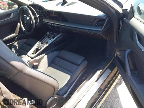 2022 Porsche 911 Carrera with VIN WP0CA2A95NS237100, listed as a IAAI auction lot 41754273 with 11,791 mi miles. Bid and sale history available at carsss.com. Image 5.