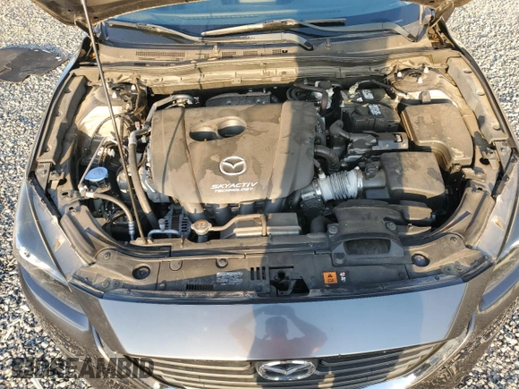 2018 Mazda 3 Touring z VIN 3MZBN1L33JM235106, wystawiony jako Copart lot #58272365 z przebiegiem 28 844 mil mil oraz Szkoda całkowita • Salvage title. Historia ofert i sprzedaży dostępna na DreamBid. Obrazek 12.