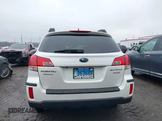 2014 Subaru Outback Premium с VIN 4S4BRBFC3E3309118, выставлен на аукционе IAAI как лот 41104001 с пробегом 53 531 миль миль и . История ставок и продаж доступна на DreamBid. Изображение 16.