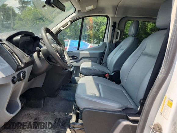2019 Ford Transit Passenger XL с VIN 1FBZX2YMXKKA65245, выставлен на аукционе Copart как лот 62299015 с пробегом Не указан миль и Чистый • Clean title. История ставок и продаж доступна на DreamBid. Изображение 7.