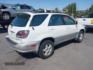 2003 Lexus RX 300 z VIN JTJGF10U330151793, wystawiony jako IAAI lot #42437285 z przebiegiem 252 619 mil mil oraz . Historia ofert i sprzedaży dostępna na DreamBid. Obrazek 4.
