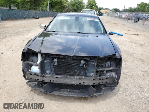 2016 Chrysler 300 C z VIN 2C3CCAEG7GH343186, wystawiony jako Copart lot #60067725 z przebiegiem 107 770 mil mil oraz Szkoda całkowita • Salvage title. Historia ofert i sprzedaży dostępna na DreamBid. Obrazek 5.