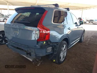 2020 Volvo XC90 Momentum with VIN YV4A221K3L1573125, listed as a IAAI auction lot 41998542 with 65,446 mi miles and . Bid and sale history available at DreamBid. Image 4.