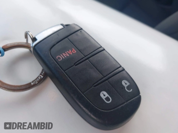 2016 Jeep Grand Cherokee Laredo with VIN 1C4RJFAG8GC318878, listed as a IAAI auction lot 42600747 with 85,882 mi miles and . Bid and sale history available at DreamBid. Image 11.