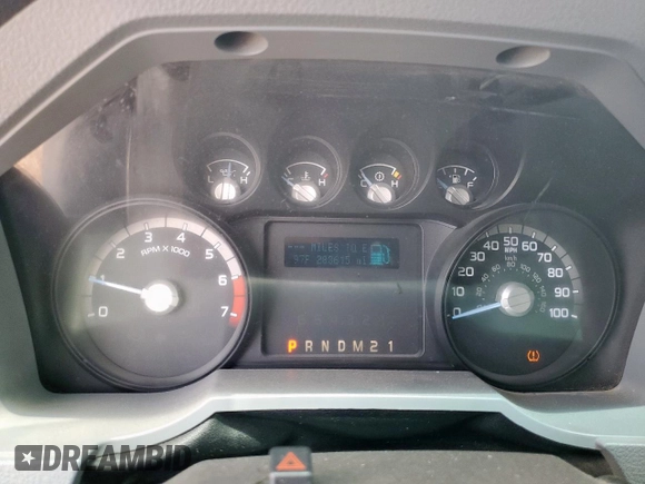 2011 Ford F-250 XL with VIN 1FT7X2B68BEC76102, listed as a Copart auction lot 60262675 with 283,615 mi miles and Salvage title. Bid and sale history available at DreamBid. Image 9.