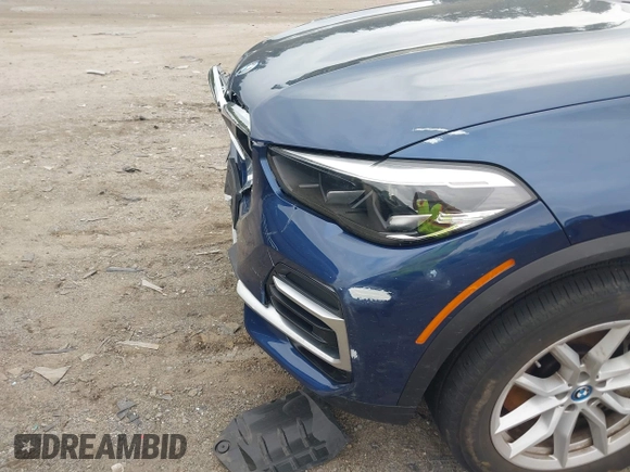 2022 BMW X5 xDrive45e with VIN 5UXTA6C06N9M08044, listed as a IAAI auction lot 42178453 with Not provided miles and . Bid and sale history available at DreamBid. Image 6.