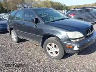 2001 Lexus RX 300 z VIN JTJHF10U210177044, wystawiony jako IAAI lot #42154032 z przebiegiem Nie podano mil oraz . Historia ofert i sprzedaży dostępna na DreamBid. Obrazek 1.