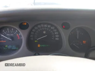 2001 Buick LeSabre Limited z VIN 1G4HR54K71U154972, wystawiony jako IAAI lot #42284313 z przebiegiem 106 793 mil mil oraz . Historia ofert i sprzedaży dostępna na DreamBid. Obrazek 7.