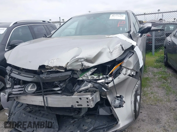 2018 Lexus RX with VIN 2T2ZZMCA1JC104444, listed as a IAAI auction lot 41773351 with 62,198 mi miles. Bid and sale history available at carsss.com. Image 13.