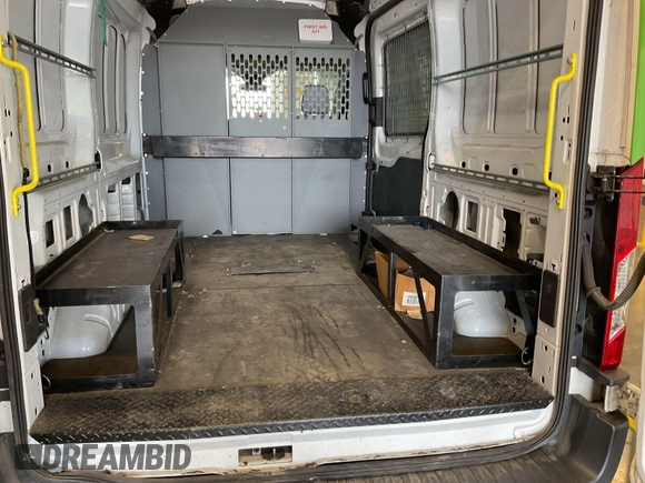 2018 Ford Transit with VIN 1FTYE1CM6JKB31142, listed as a IAAI auction lot 42785382 with 79,664 mi miles and . Bid and sale history available at DreamBid. Image 6.