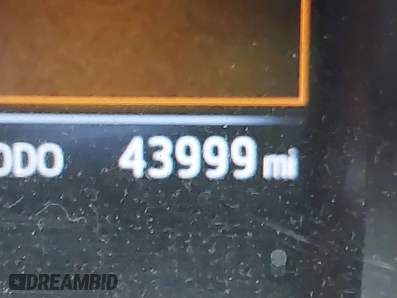 2021 Toyota Tacoma SR z VIN 5TFAX5GNXMX193978, wystawiony jako IAAI lot #41595827 z przebiegiem 43 999 mil mil oraz . Historia ofert i sprzedaży dostępna na DreamBid. Obrazek 15.