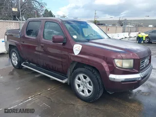 2007 Honda Ridgeline RTL w/Leather with VIN 2HJYK16527H531336, listed as a IAAI auction lot 41823985 with 241,266 mi miles. Bid and sale history available at carsss.com. Image 1.