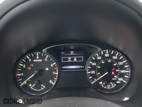 2017 Nissan Altima SR z VIN 1N4AL3AP9HC246828, wystawiony jako IAAI lot #41137292 z przebiegiem 132 851 mil mil oraz . Historia ofert i sprzedaży dostępna na DreamBid. Obrazek 7.