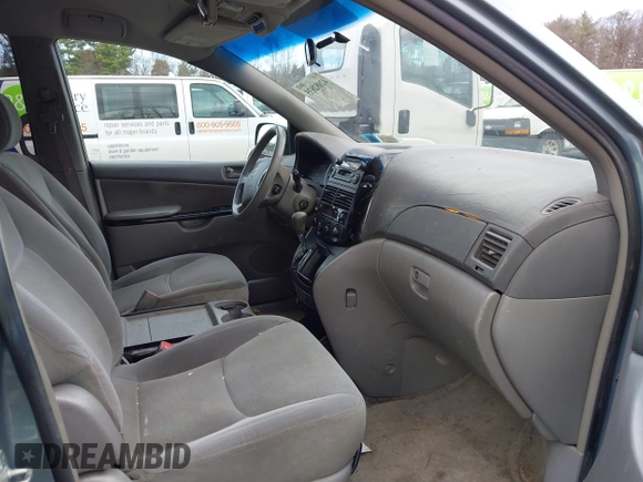 2005 Toyota Sienna CE with VIN 5TDZA23C55S375389, listed as a IAAI auction lot 42082835 with 243,028 mi miles. Bid and sale history available at carsss.com. Image 5.