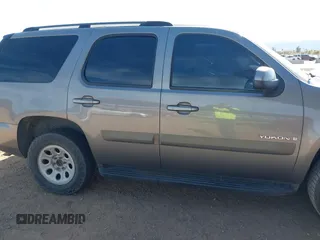 2007 GMC Yukon SLT with VIN 1GKFC13J67J111074, listed as a IAAI auction lot 41459309 with 212,753 mi miles. Bid and sale history available at carsss.com. Image 13.
